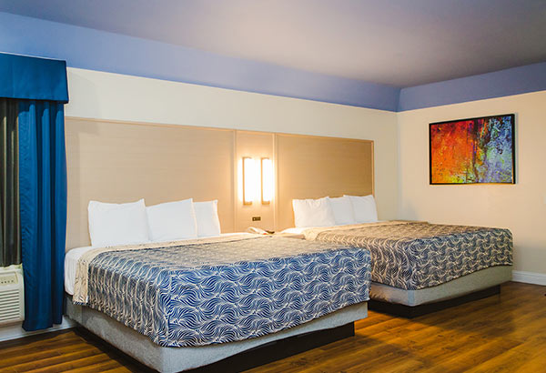 blue-palace-inn-59-harwin-houston-tx-room2